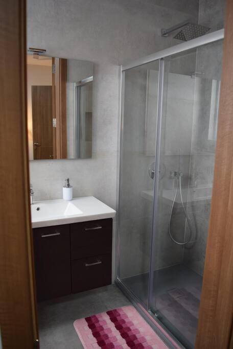 Lovely 3-Bedroom Apartment In L-Iklin Exteriör bild