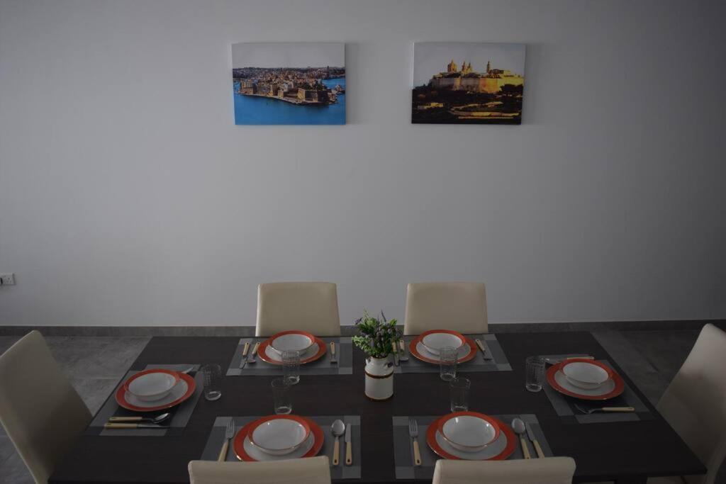 Lovely 3-Bedroom Apartment In L-Iklin Exteriör bild